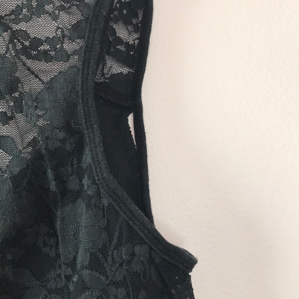 AEO Lace Racer Back Tank - Picture 7 of 7